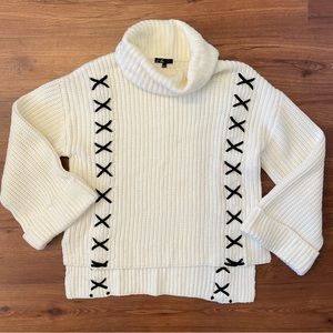 C. Luce Women's Ivory Chunky Turtleneck With Black Laced In Design Size Large